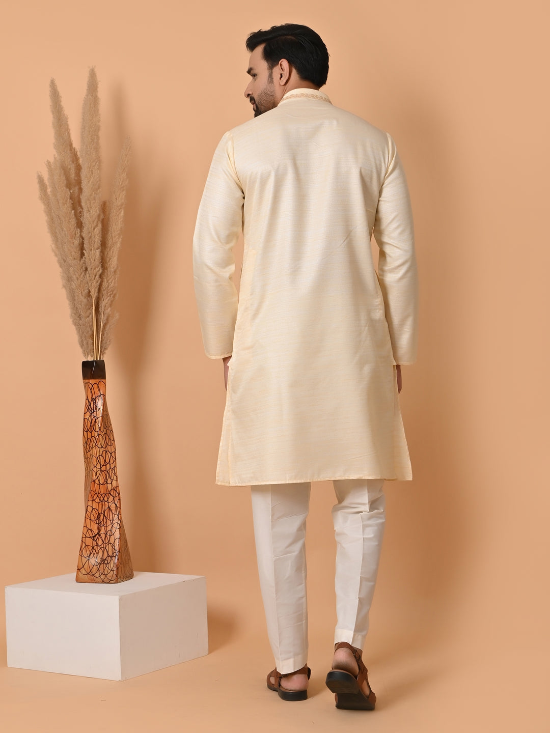 Solid Off White Kurta Set - KM35301-13