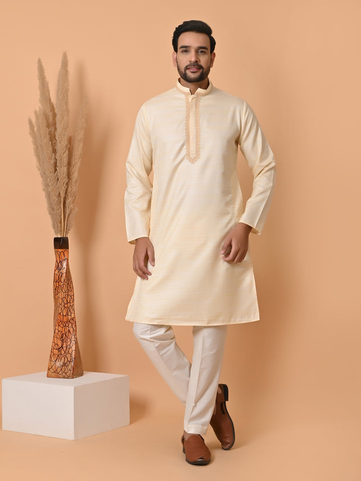 Solid Off White Kurta Set - KM35301-13