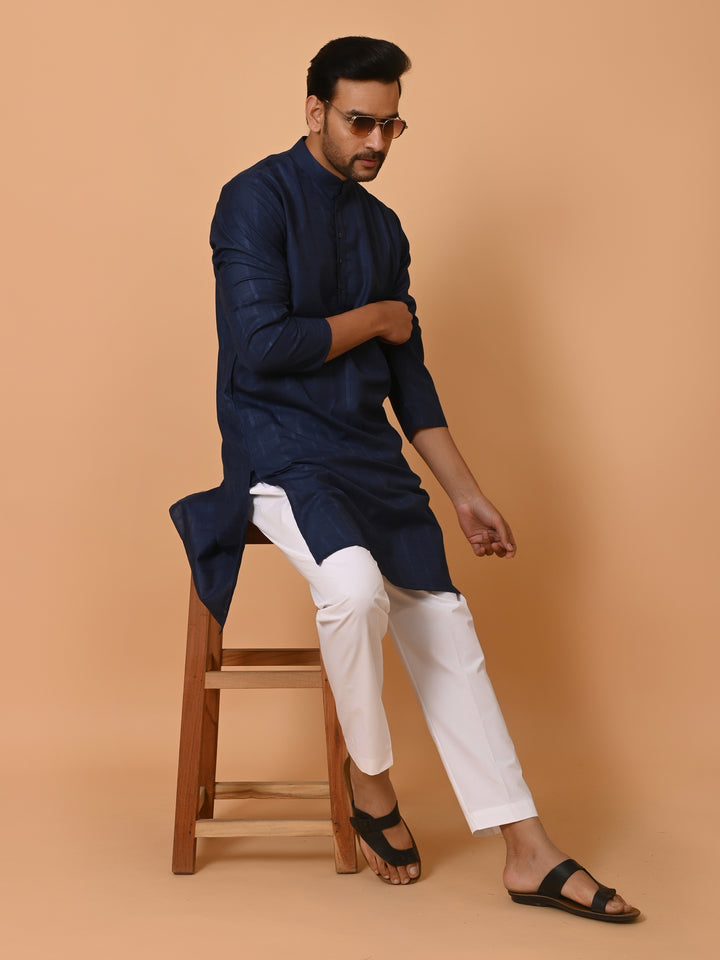 Checked Navy Blue Kurta Set - KM37233-3