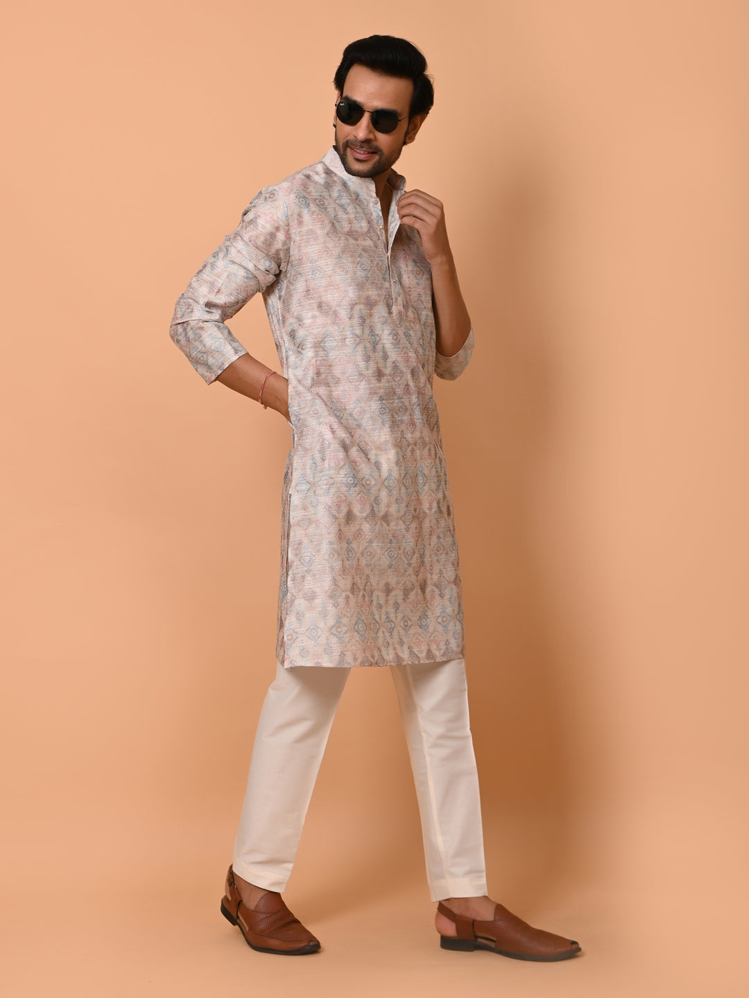Ethnic Motifs Grey Kurta Set - KM36747-T6