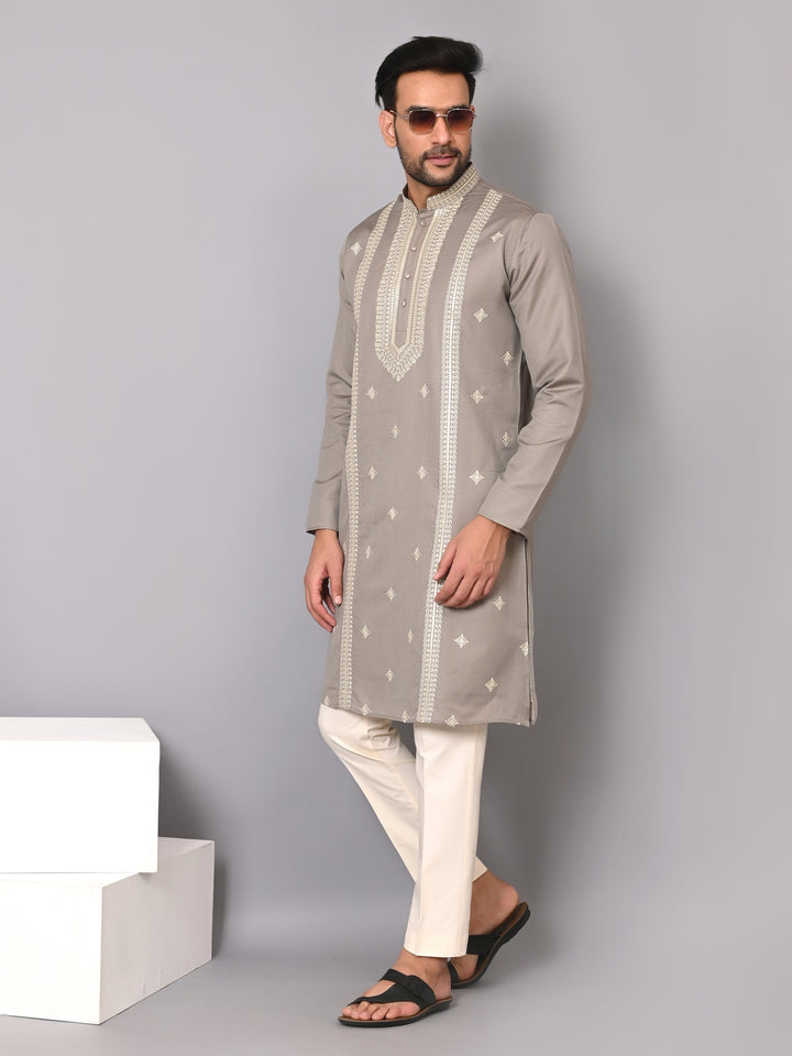 Ethnic Motifs Grey Kurta Set - KM40537-633C