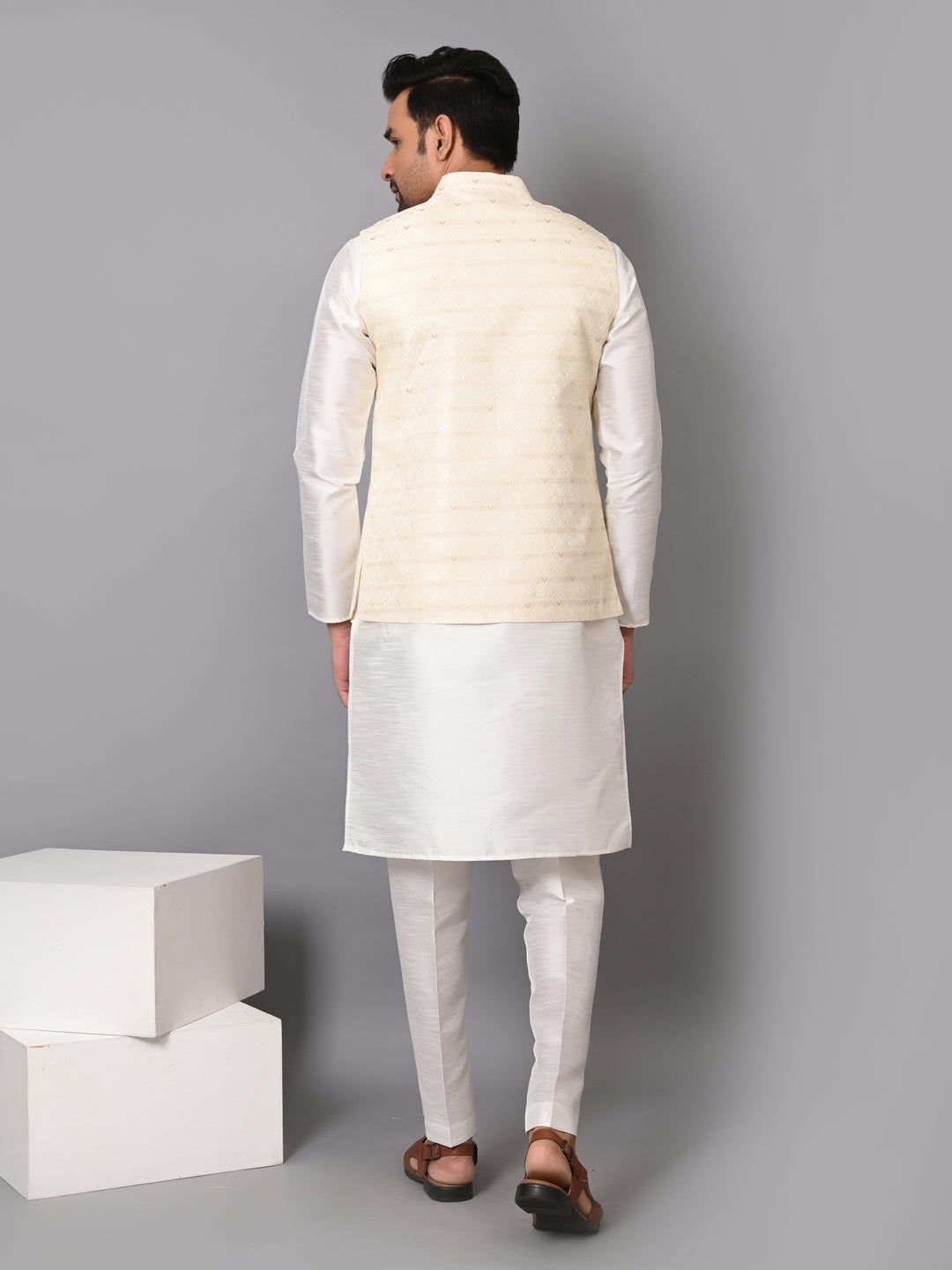 Checked Cream Jacket Kurta Set - JM37384-2