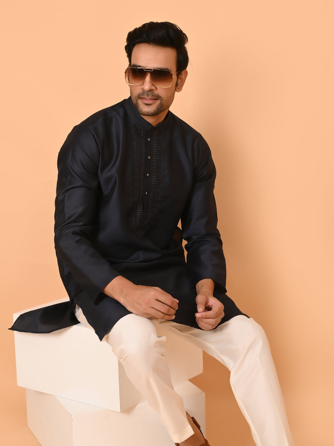 Solid Navy Blue Kurta Set - KM40653-EB