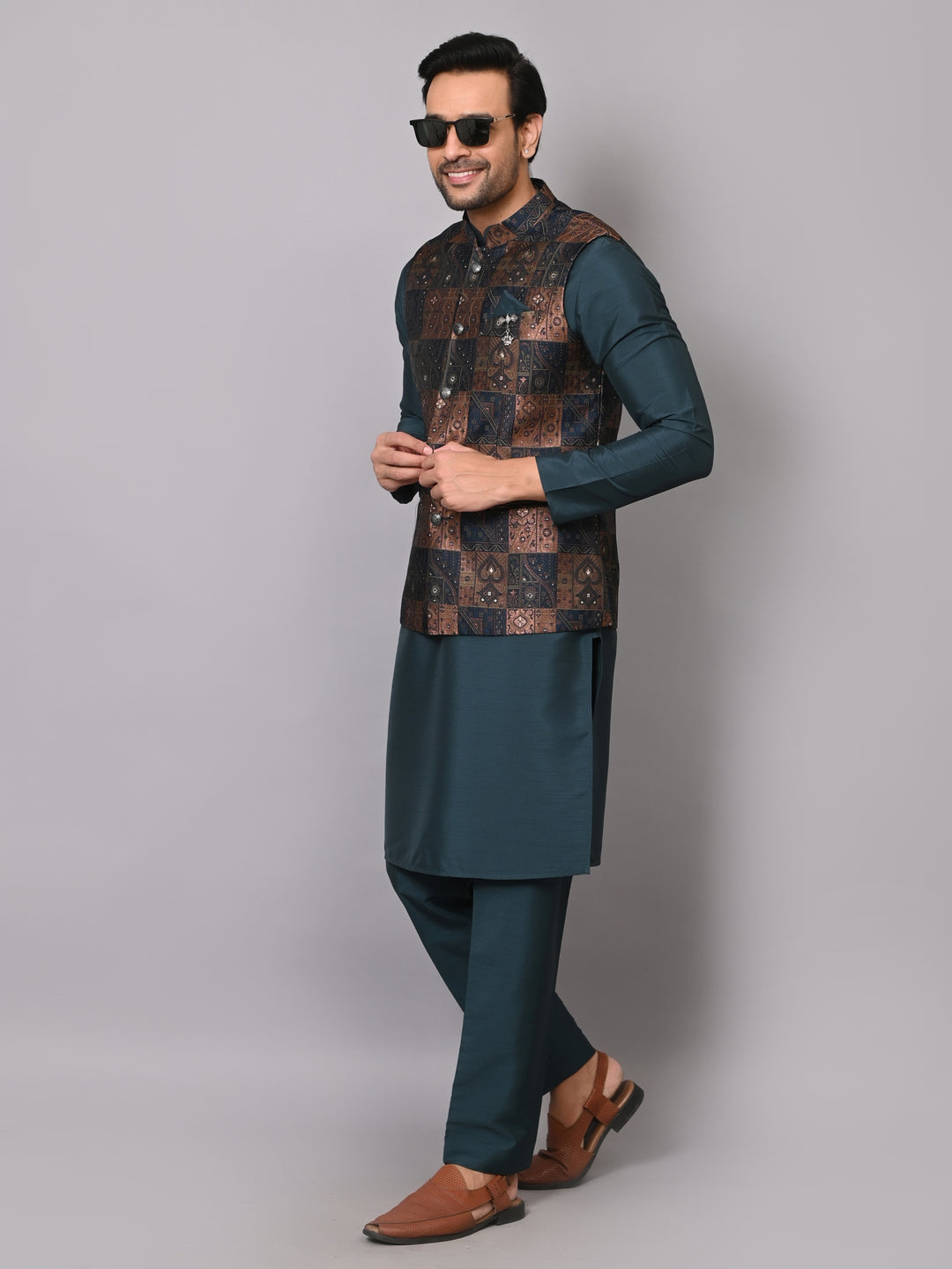 Ethnic Motifs Green Jacket Kurta Set - JM40416-1