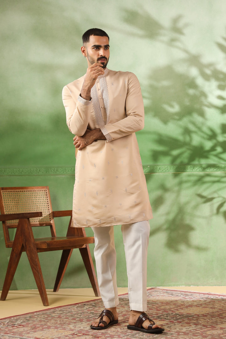 Ethnic Motifs Beige Kurta Set - KM43703-2