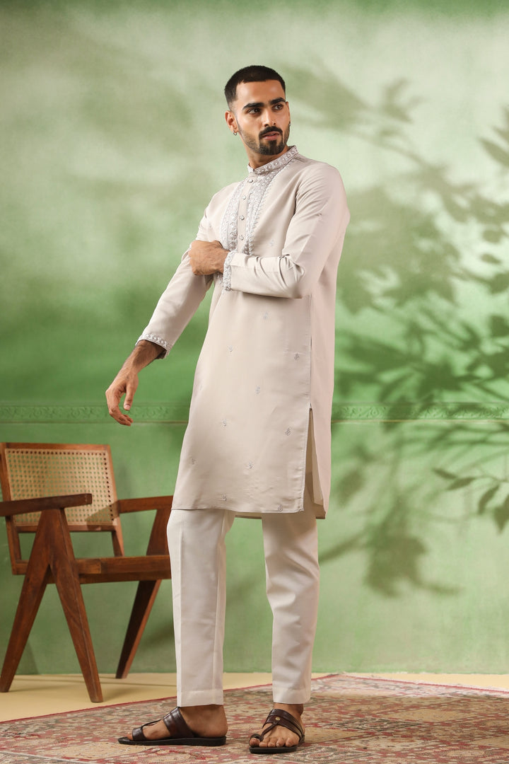 Ethnic Motifs Grey Kurta Set - KM45113-T6