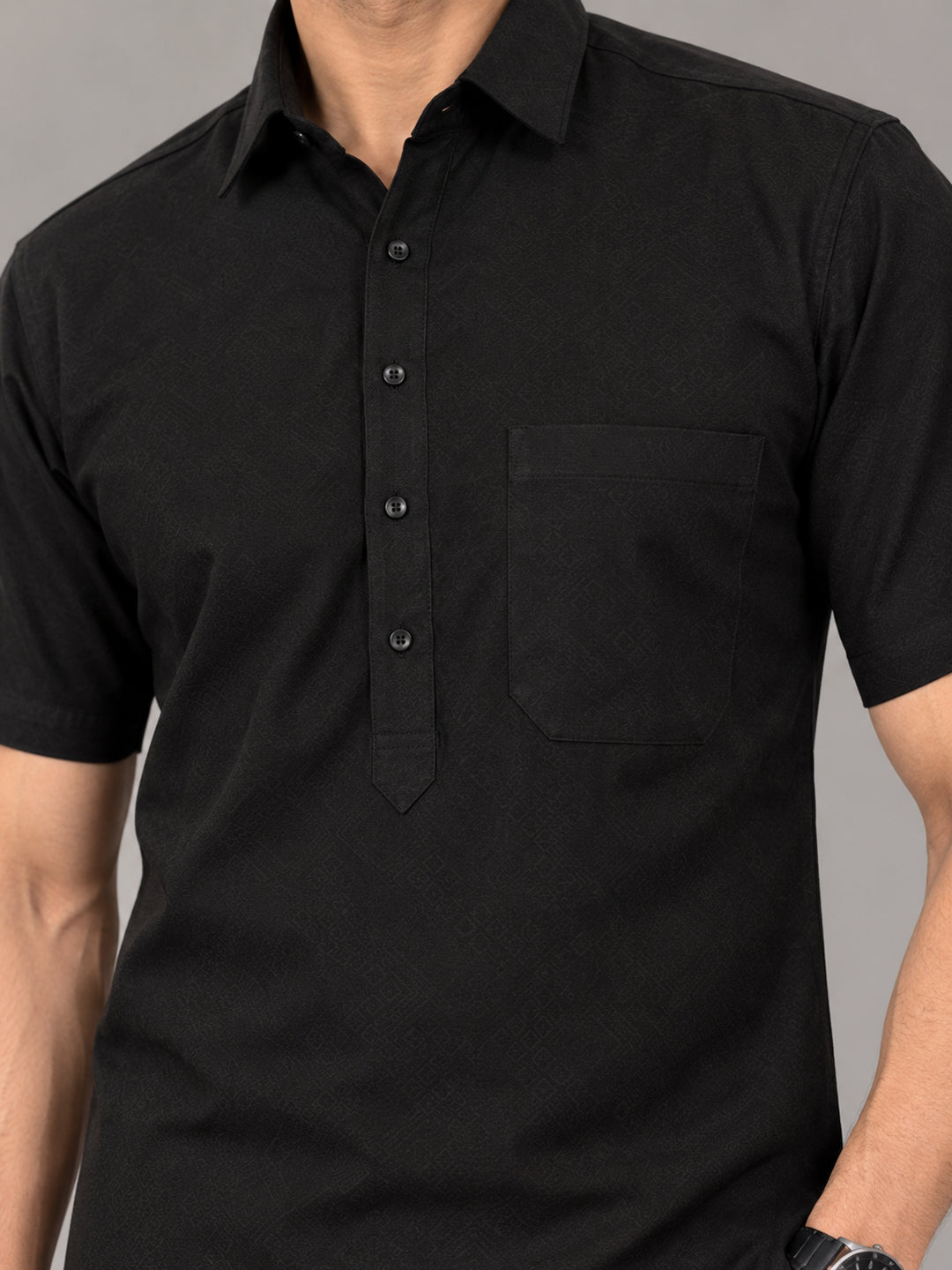 Ganganagri  Black Kurta Set - GT33392H-2