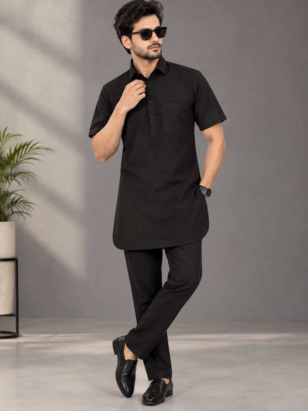 Ganganagri  Black Kurta Set - GT33392H-2