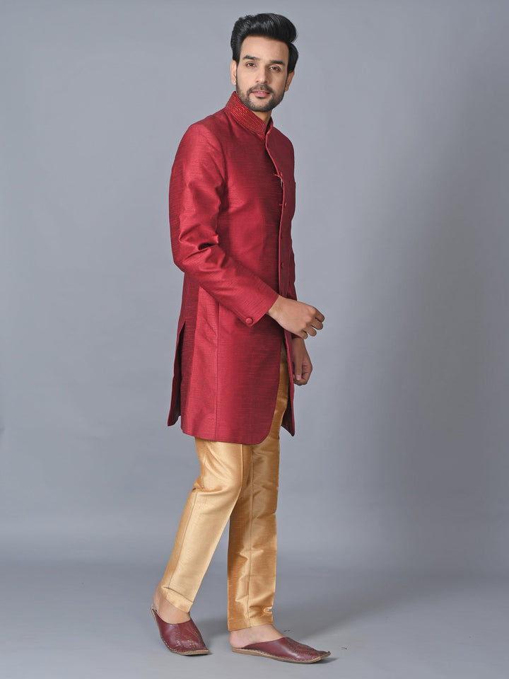 Textured Red Sherwani