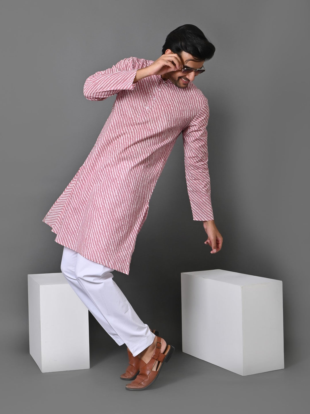 Leheriya Pink Only Kurta