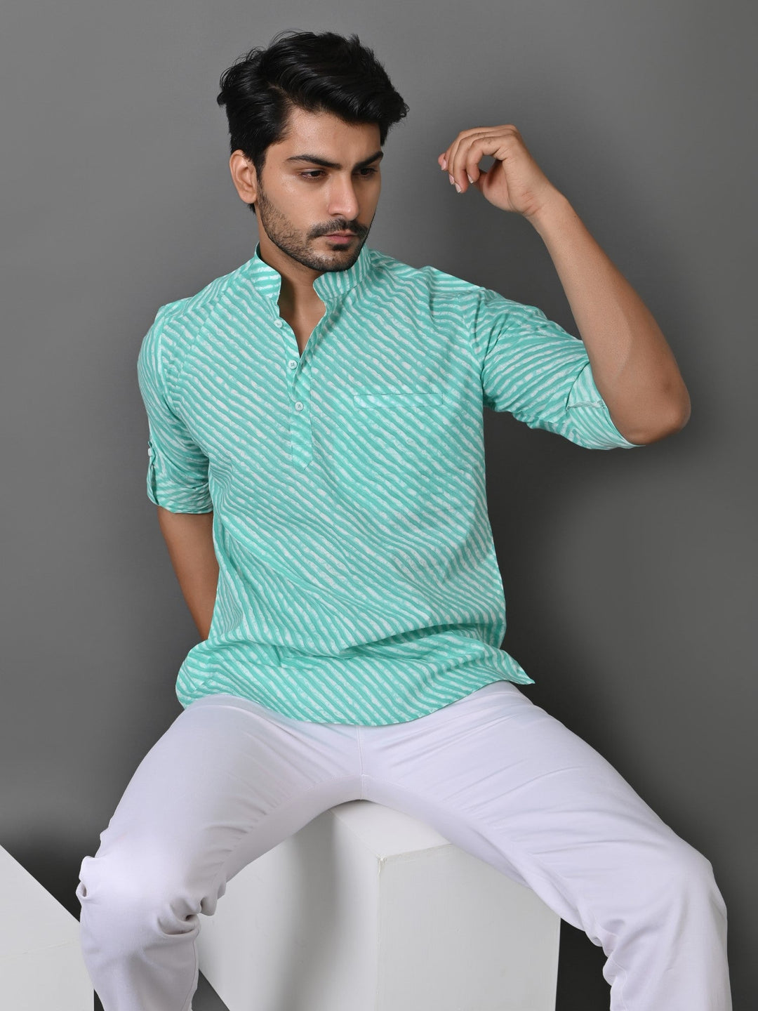 Leheriya Green Short Kurta